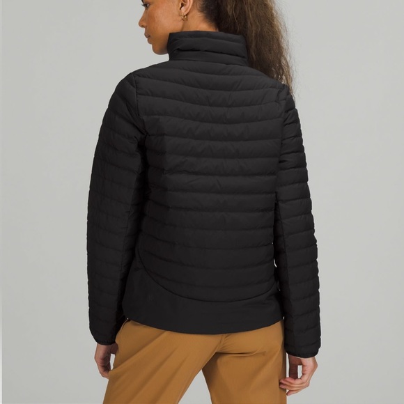 Lightweight Relaxed-Fit Down Jacket - Picture 3 of 13